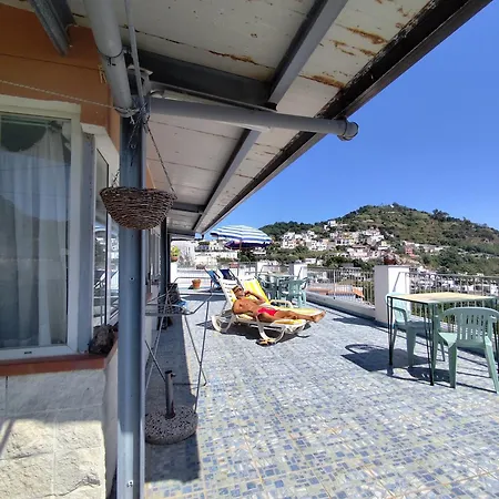 Casa Pesce * イスキア島